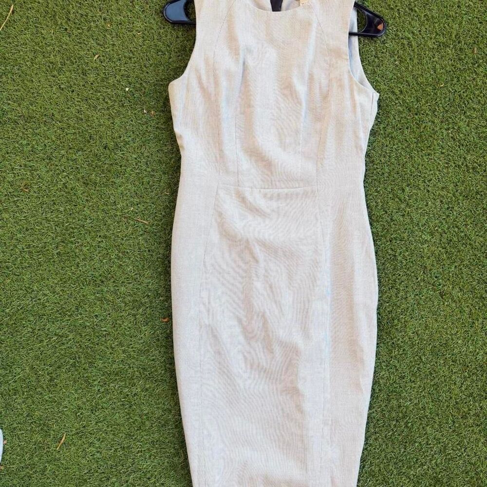 H&M Light Gray Sleeveless Sheath Dress - Size US 8